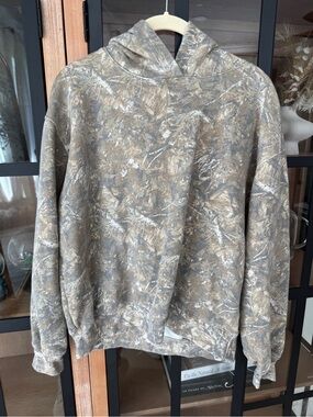 Faded camo hoodie sweatshirt faded print social scene dairy boy pullover